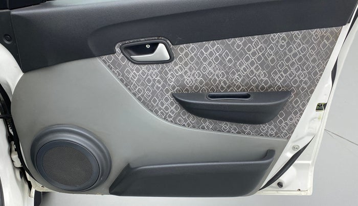 2019 Maruti Alto 800 LXI, Petrol, Manual, 17,781 km, Driver Side Door Panels Control