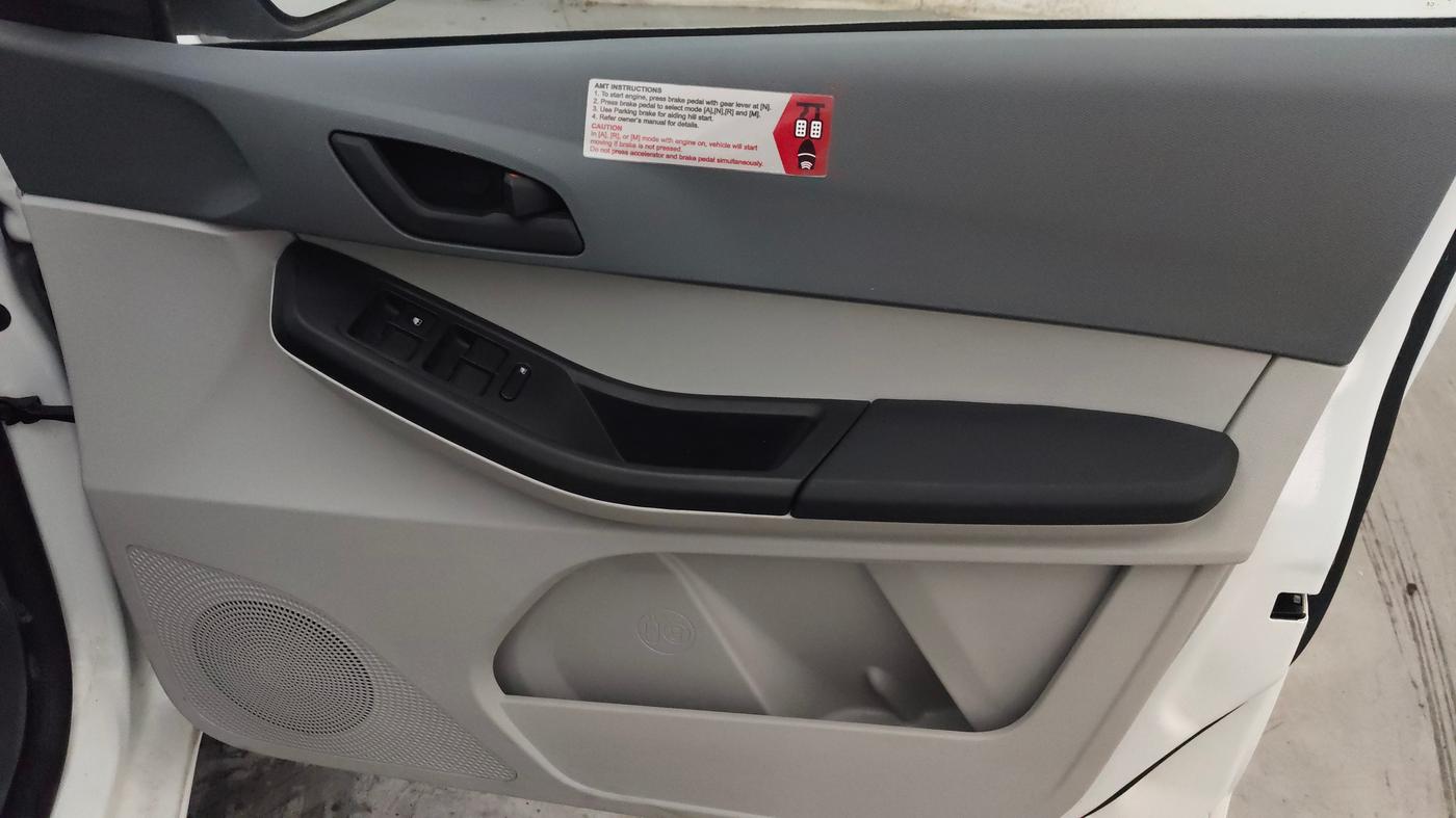 2025 Tata Tiago XTA CNG , CNG, Automatic, 3,158 km, Driver Side Door Panels Control