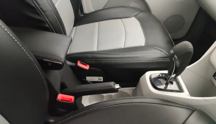 2025 Tata Tiago XTA CNG , CNG, Automatic, 3,158 km, Gear Lever