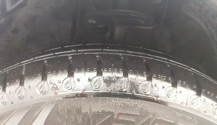 2025 Tata Tiago XTA CNG , CNG, Automatic, 3,158 km, Left Front Tyre Tread
