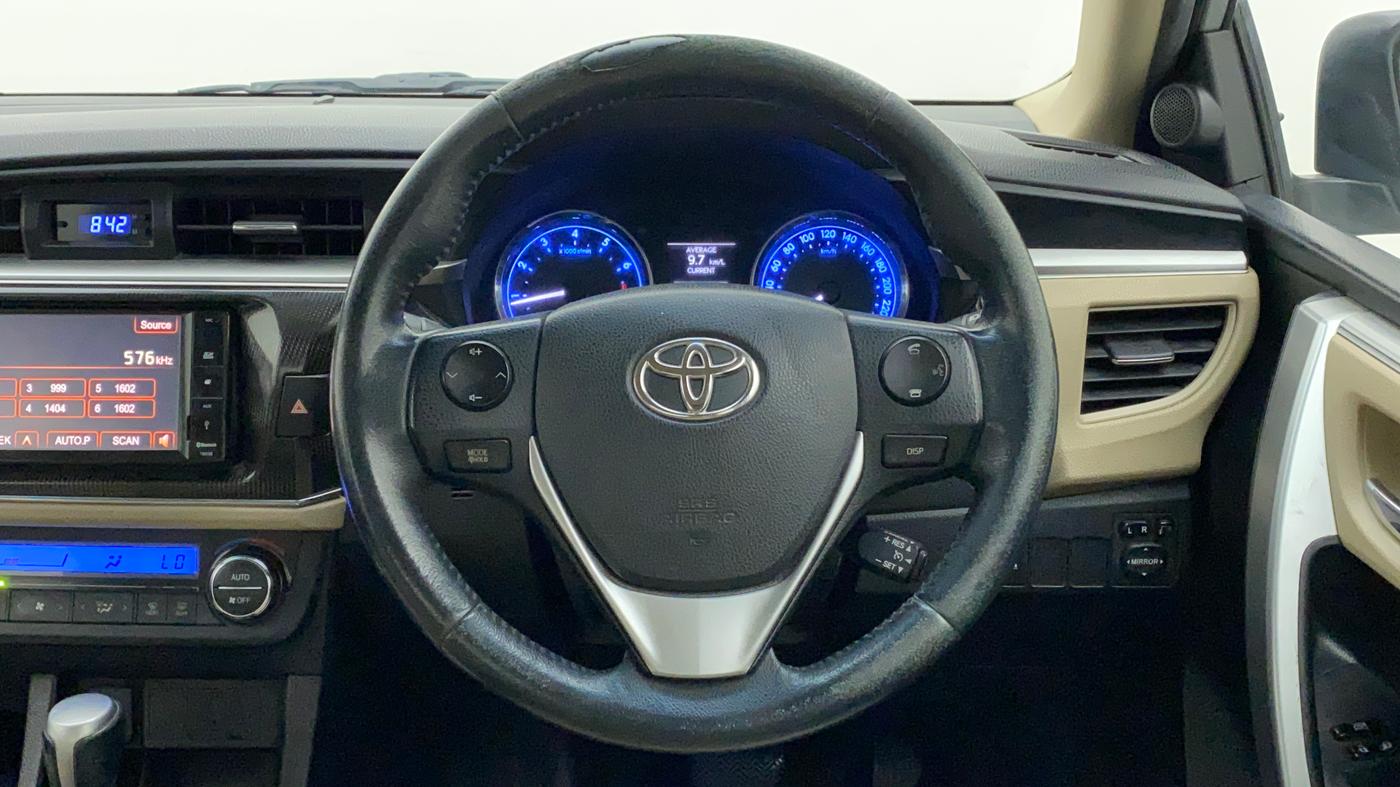 2014 Toyota Corolla Altis VL AT PETROL, Petrol, Automatic, 85,843 km, Steering Wheel Close Up