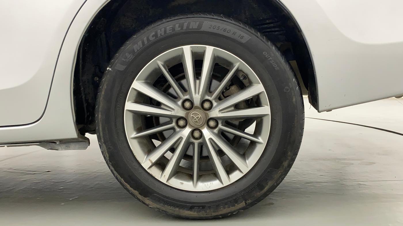 2014 Toyota Corolla Altis VL AT PETROL, Petrol, Automatic, 85,843 km, Left Rear Wheel