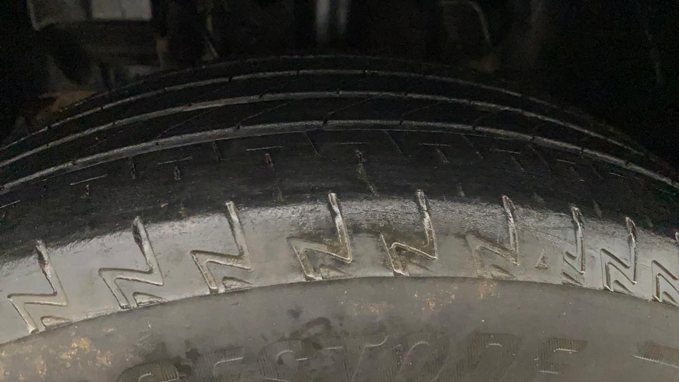 2018 Tata Tiago XZ PETROL, Petrol, Manual, 1,17,170 km, Left Front Tyre Tread