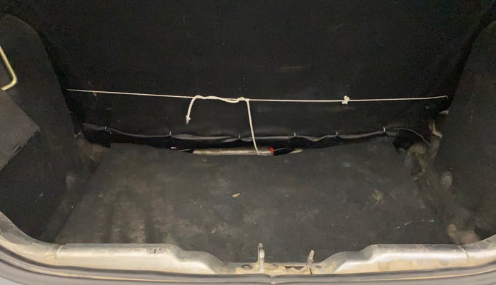 2018 Tata Tiago XZ PETROL, Petrol, Manual, 1,17,170 km, Boot Inside