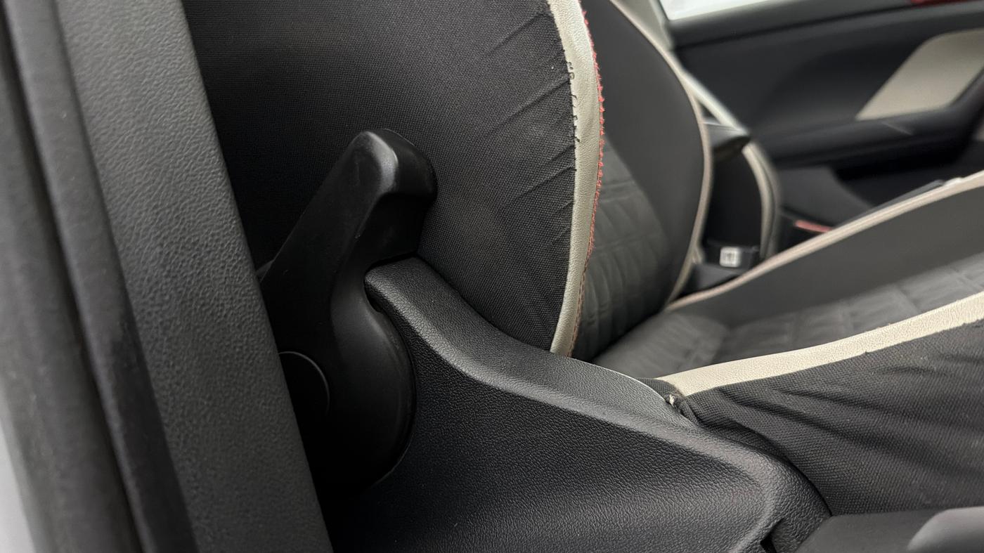 2021 Volkswagen TAIGUN GT PLUS 1.5 TSI DSG, Petrol, Automatic, 91,073 km, Driver Side Adjustment Panel