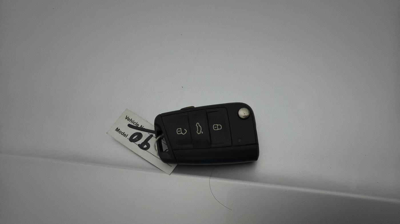 2021 Volkswagen TAIGUN GT PLUS 1.5 TSI DSG, Petrol, Automatic, 91,073 km, Key Close Up