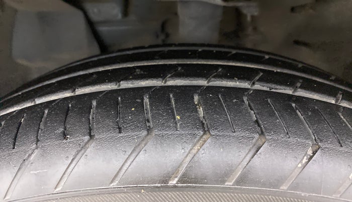 2013 Nissan Micra XV CVT, Petrol, Automatic, 81,381 km, Left Front Tyre Tread