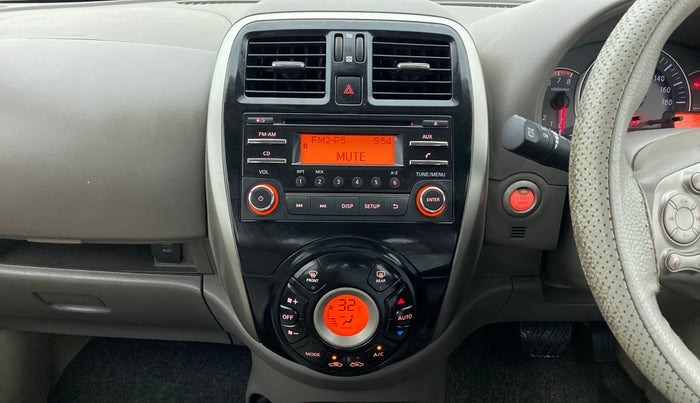 2013 Nissan Micra XV CVT, Petrol, Automatic, 81,381 km, Air Conditioner