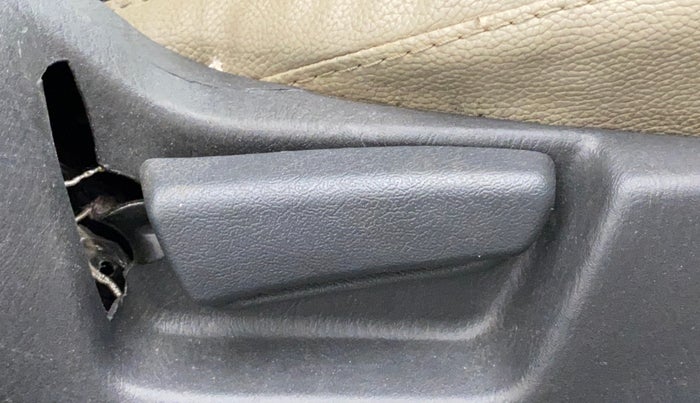 2017 Maruti Alto K10 VXI, Petrol, Manual, 29,188 km, Driver Side Adjustment Panel
