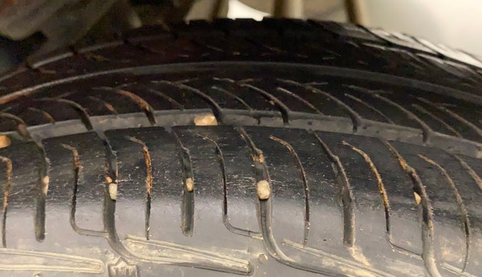 2017 Maruti Alto K10 VXI, Petrol, Manual, 29,188 km, Left Rear Tyre Tread