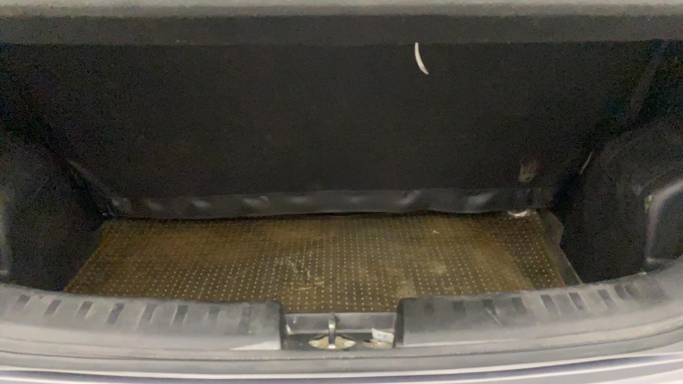 2014 Maruti Swift VXI, Petrol, Manual, 53,448 km, Boot Inside