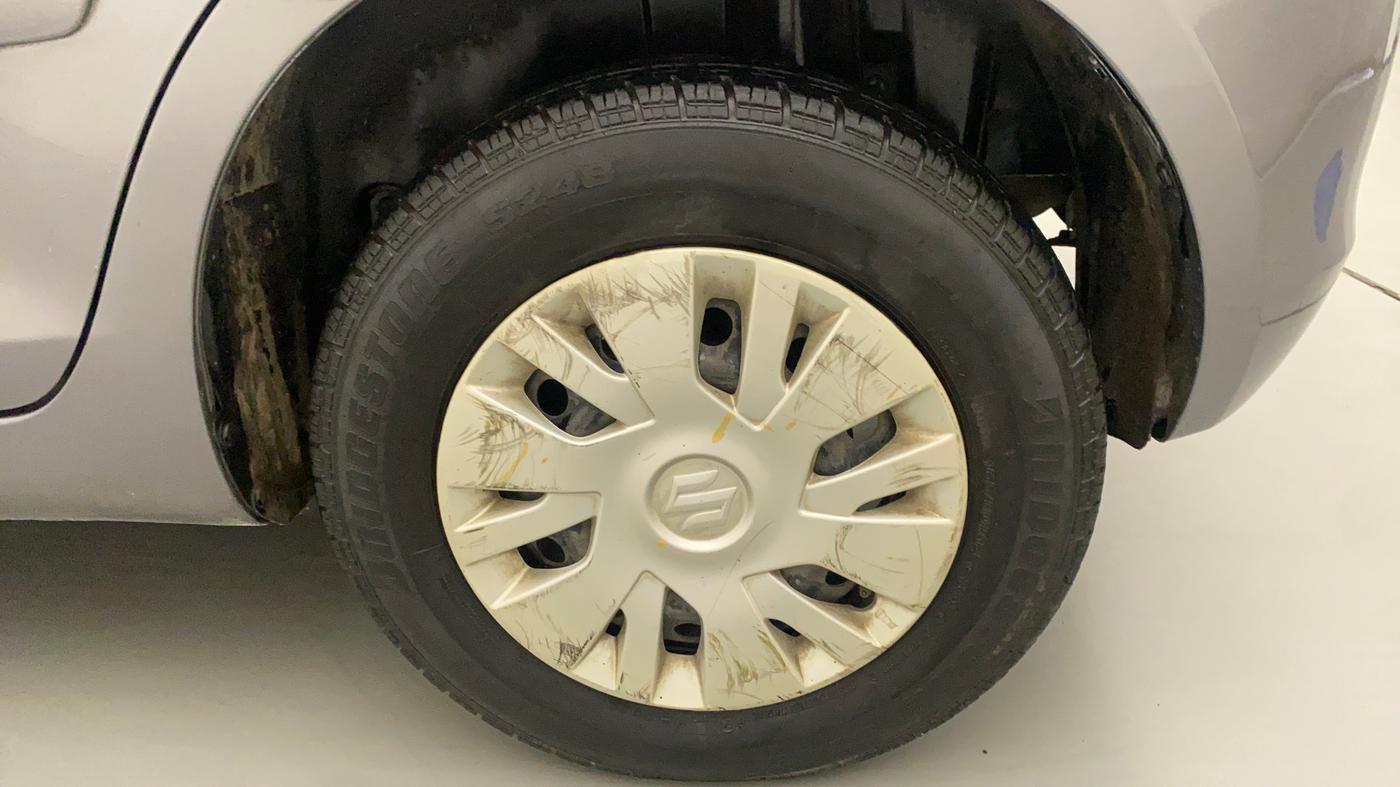 2014 Maruti Swift VXI, Petrol, Manual, 53,448 km, Left Rear Wheel