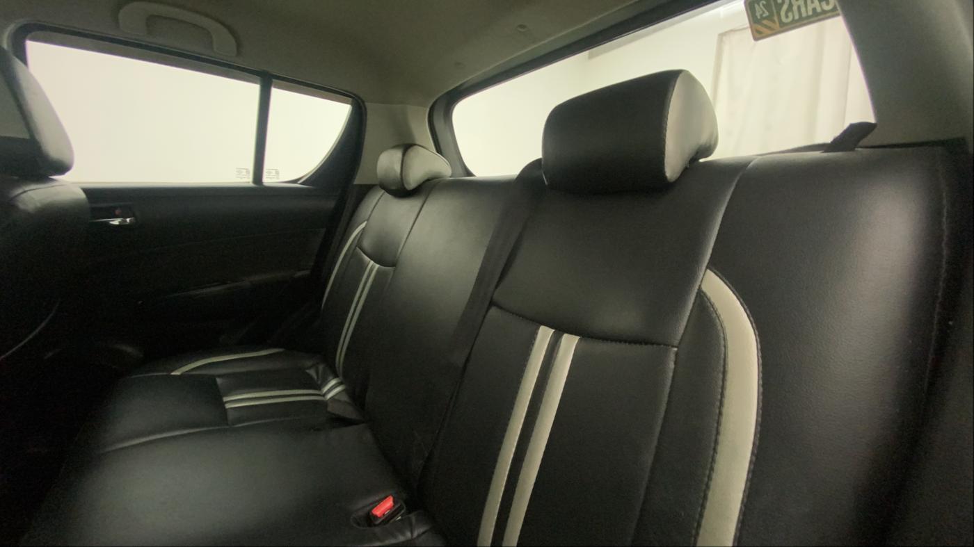 2014 Maruti Swift VXI, Petrol, Manual, 53,448 km, Right Side Rear Door Cabin