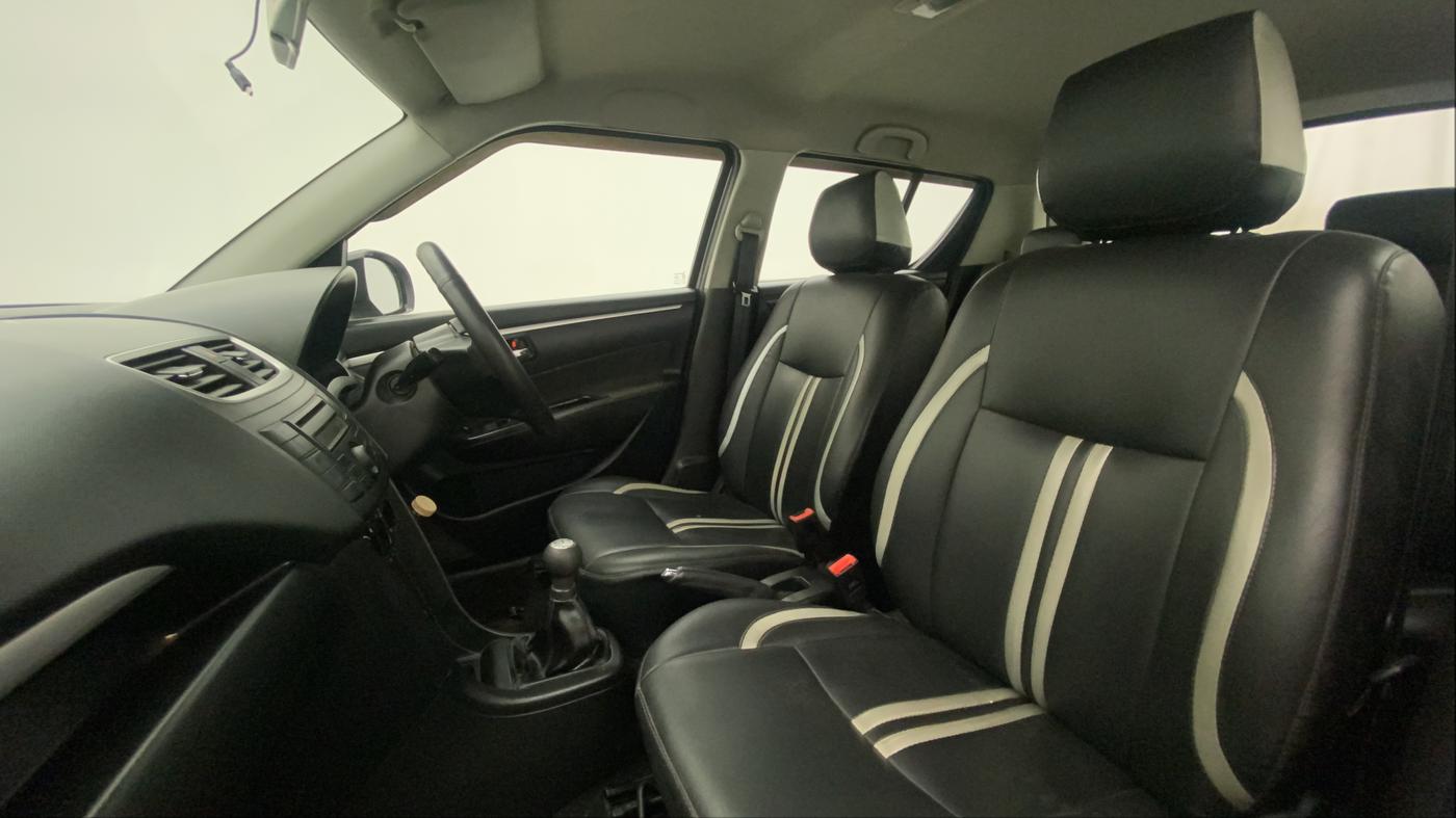 2014 Maruti Swift VXI, Petrol, Manual, 53,448 km, Right Side Front Door Cabin