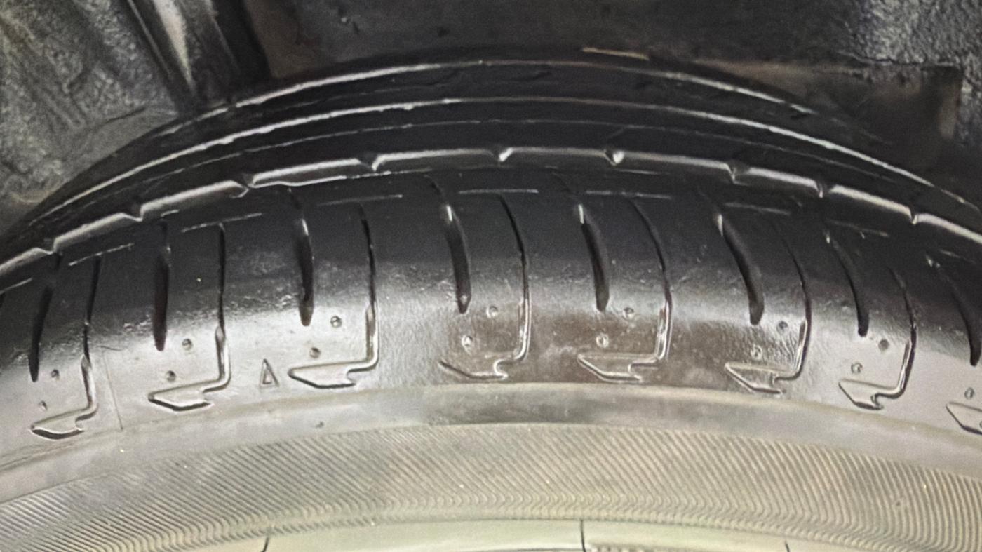 2023 Honda City 1.5L I-VTEC ZX CVT, Petrol, Automatic, 21,364 km, Right Rear Tyre Tread