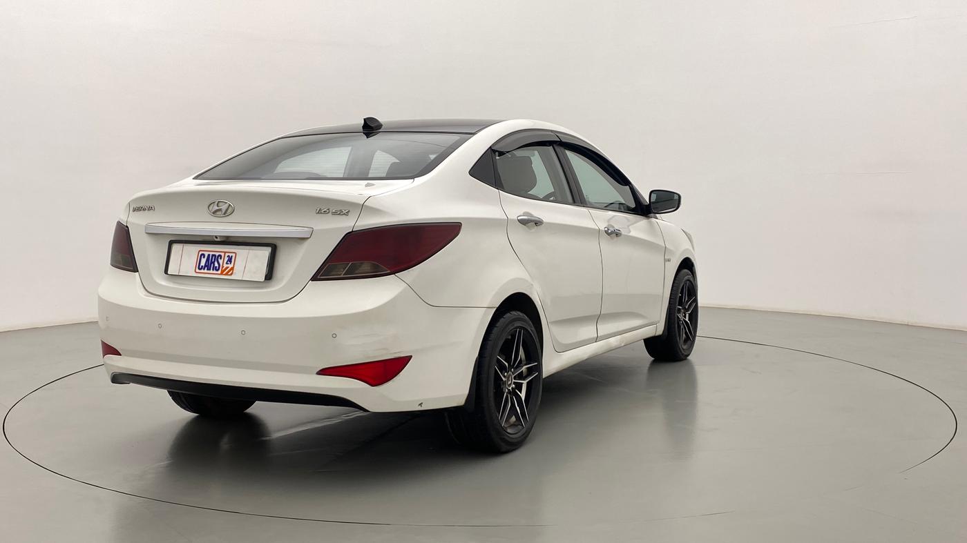 2016 Hyundai Verna FLUIDIC 1.6 SX VTVT OPT, Petrol, Manual, 63,769 km, Right Back Diagonal