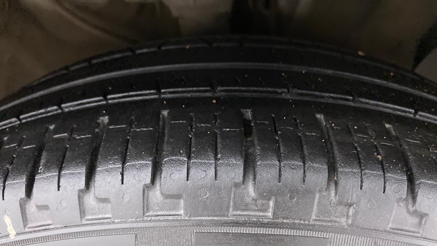 2018 Hyundai Creta 1.6 SX AT CRDI, Diesel, Automatic, 94,405 km, Right Front Tyre Tread