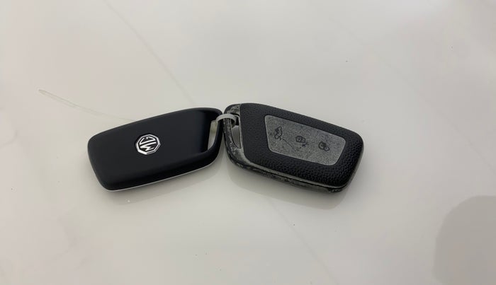 2021 MG HECTOR SHARP 1.5 DCT PETROL, Petrol, Automatic, 12,596 km, Key Close Up