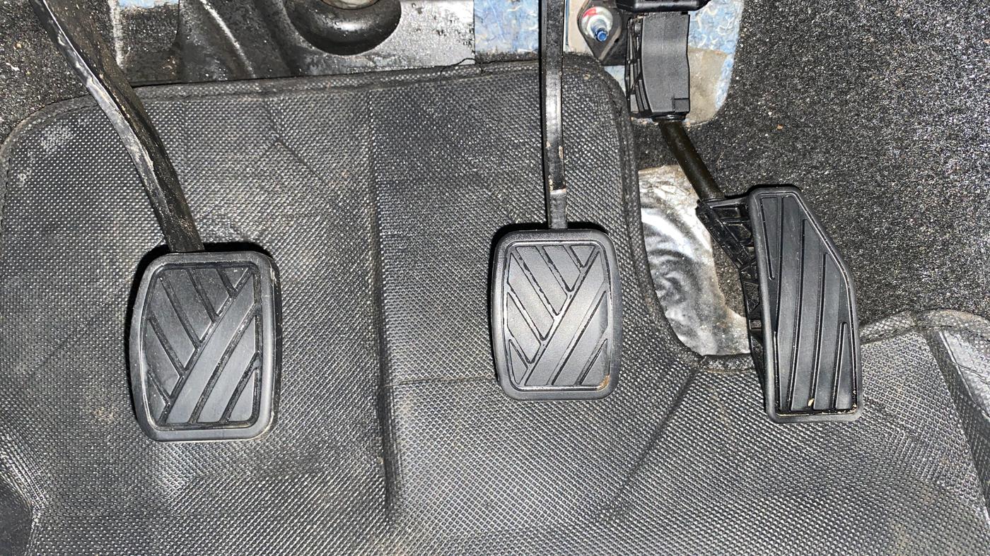 2019 Maruti XL6 ALPHA MT, Petrol, Manual, 29,154 km, Pedals