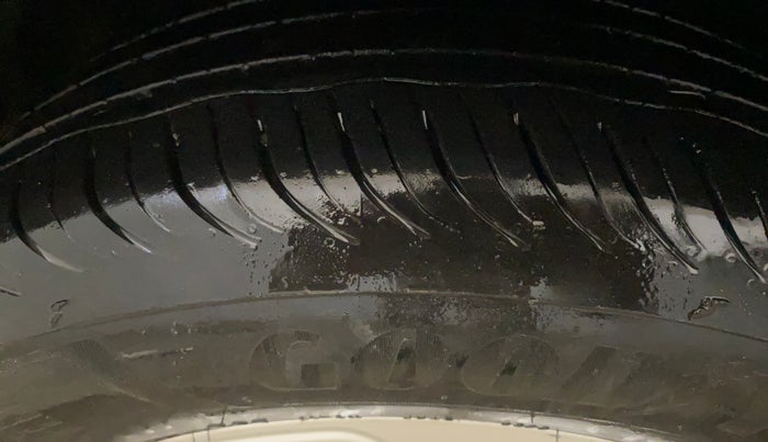 2019 Ford Ecosport TITANIUM + 1.5L PETROL AT, Petrol, Automatic, 78,176 km, Left Front Tyre Tread