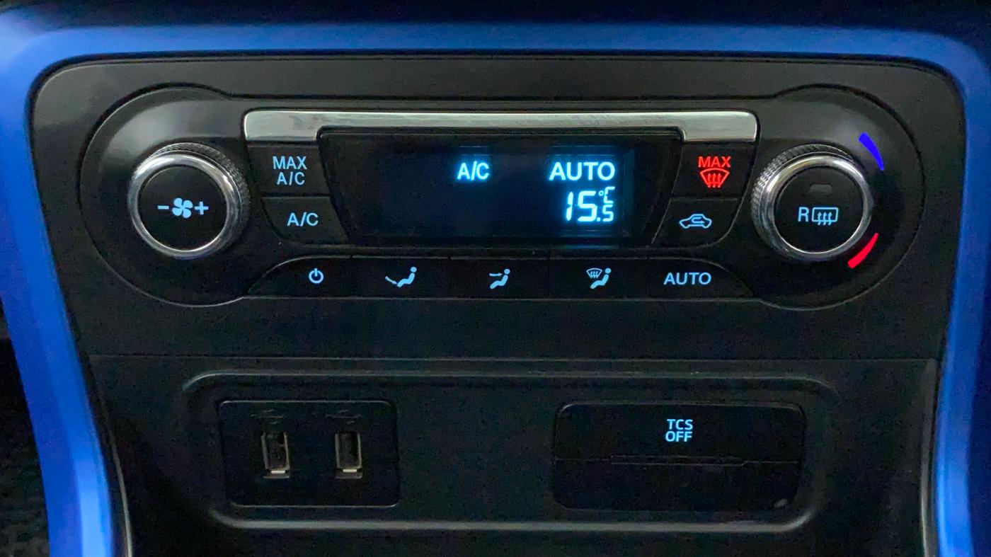 2018 Ford Ecosport 1.5 TITANIUM SIGNATURE (SUNROOF) TDCI, Diesel, Manual, 73,495 km, Automatic Climate Control