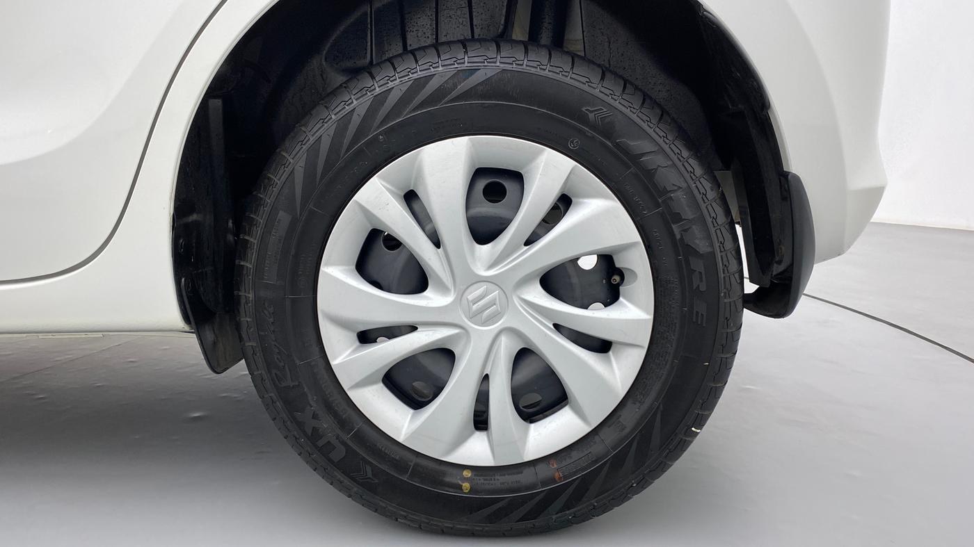 2021 Maruti Swift VXI D, Petrol, Manual, 8,576 km, Left Rear Wheel