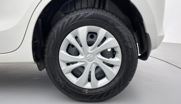 2021 Maruti Swift VXI D, Petrol, Manual, 8,576 km, Left Rear Wheel