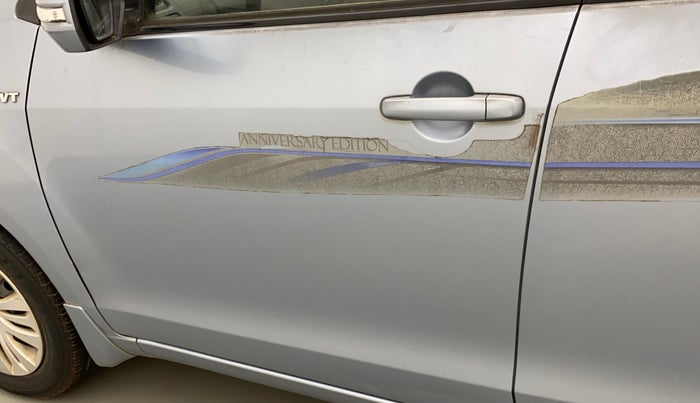 2012 Maruti Ertiga VXI, Petrol, Manual, 49,317 km, Front passenger door - Paint has faded
