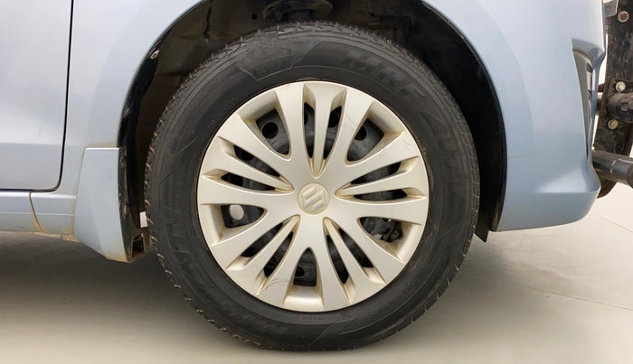 2012 Maruti Ertiga VXI, Petrol, Manual, 49,317 km, Right Front Wheel