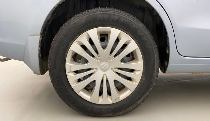 2012 Maruti Ertiga VXI, Petrol, Manual, 49,317 km, Right Rear Wheel