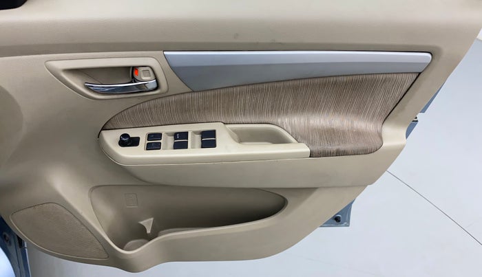2012 Maruti Ertiga VXI, Petrol, Manual, 49,317 km, Driver Side Door Panels Control