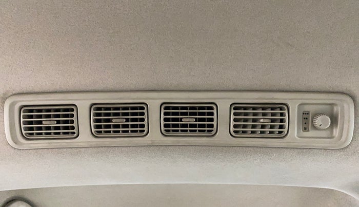 2012 Maruti Ertiga VXI, Petrol, Manual, 49,317 km, Rear AC Vents