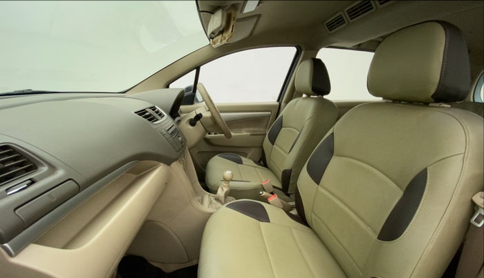 2012 Maruti Ertiga VXI, Petrol, Manual, 49,317 km, Right Side Front Door Cabin