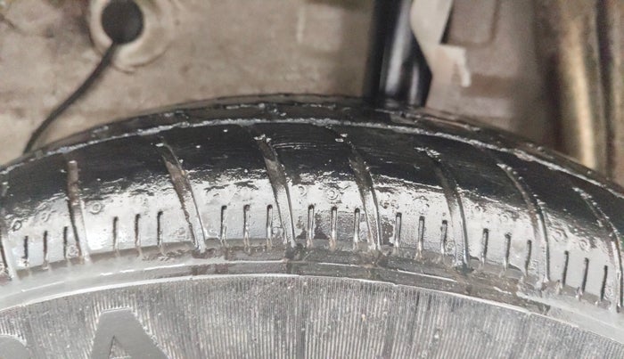 2017 Maruti Celerio ZXI AMT (O), Petrol, Automatic, 23,932 km, Left Rear Tyre Tread