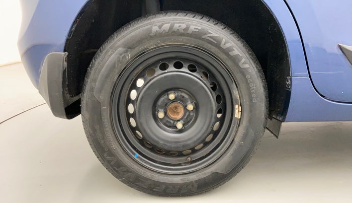 2019 Maruti Baleno DELTA PETROL 1.2, Petrol, Manual, 36,495 km, Right Rear Wheel