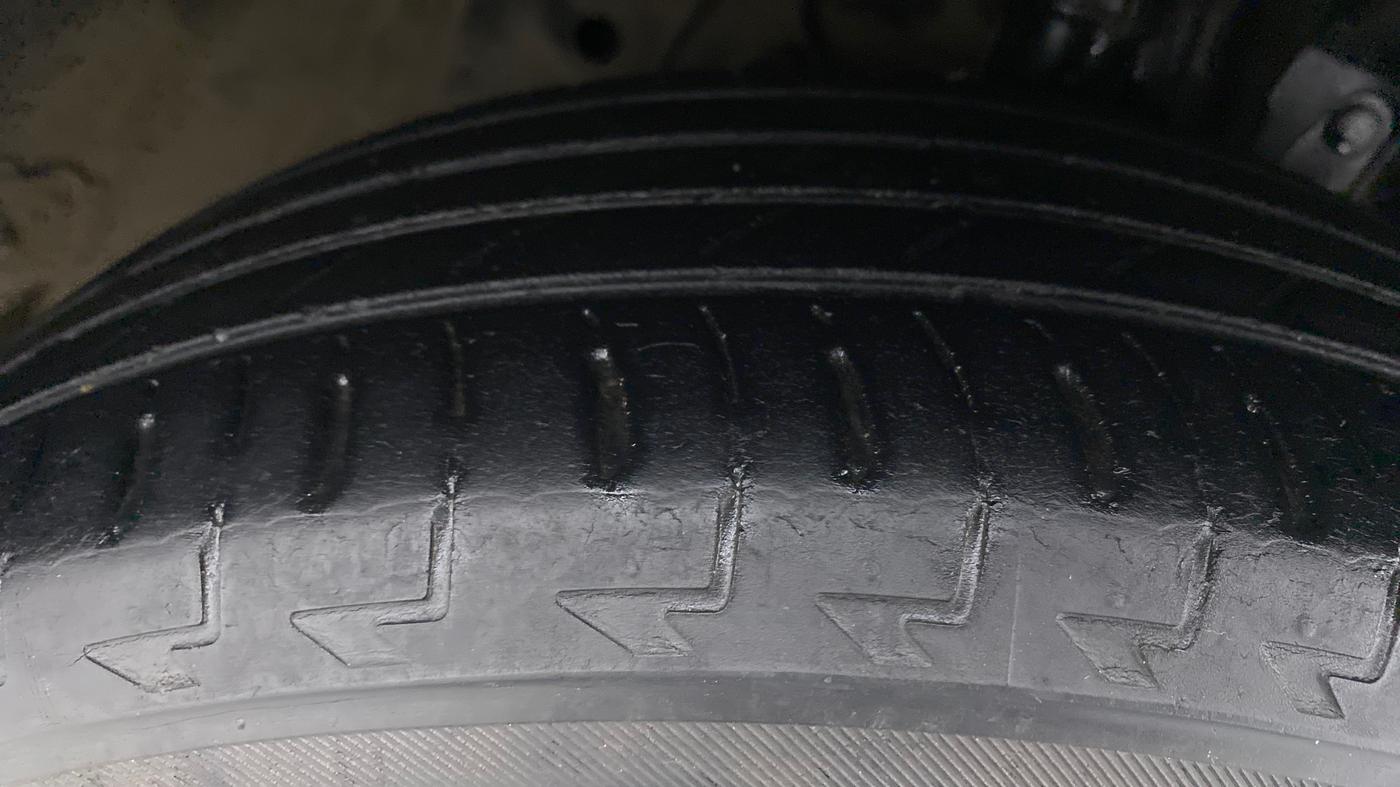2017 Honda WR-V 1.2 i-VTEC S MT, Petrol, Manual, 70,585 km, Right Front Tyre Tread