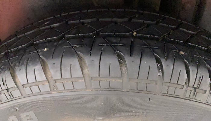2013 Maruti Swift VDI, Diesel, Manual, 59,832 km, Left Rear Tyre Tread