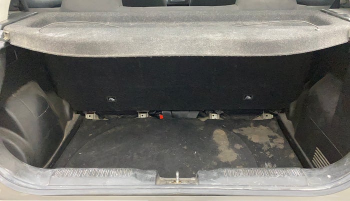 2018 Maruti Swift VXI AMT, Petrol, Automatic, 91,722 km, Boot Inside