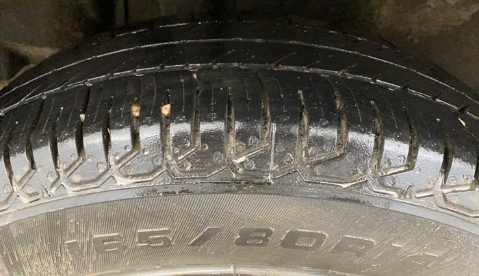 2018 Maruti Swift VXI AMT, Petrol, Automatic, 91,722 km, Right Rear Tyre Tread