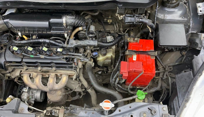 2018 Maruti Swift VXI AMT, Petrol, Automatic, 91,722 km, Engine View - Left