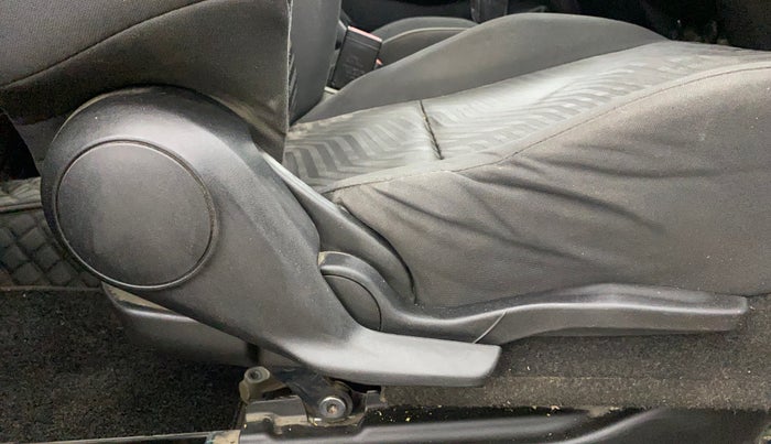 2018 Maruti Swift VXI AMT, Petrol, Automatic, 91,722 km, Driver Side Adjustment Panel