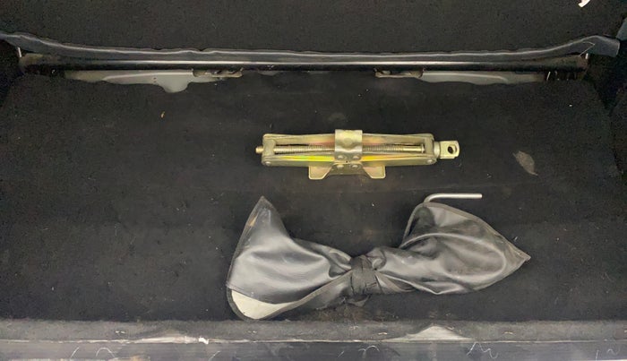 2013 Toyota Etios Liva GD, Diesel, Manual, 73,545 km, Boot Inside