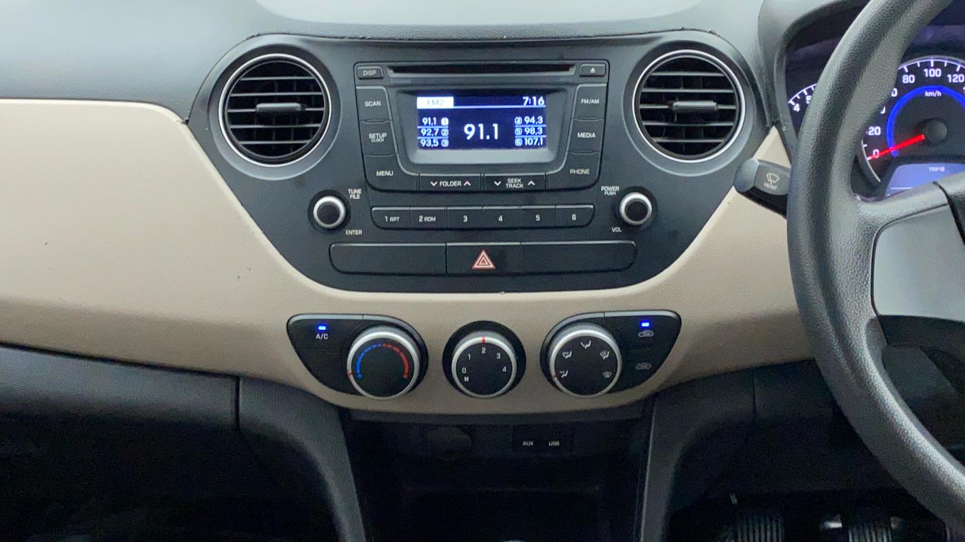 2014 Hyundai Grand i10 SPORTZ 1.2 KAPPA VTVT, Petrol, Manual, 26,986 km, Air Conditioner