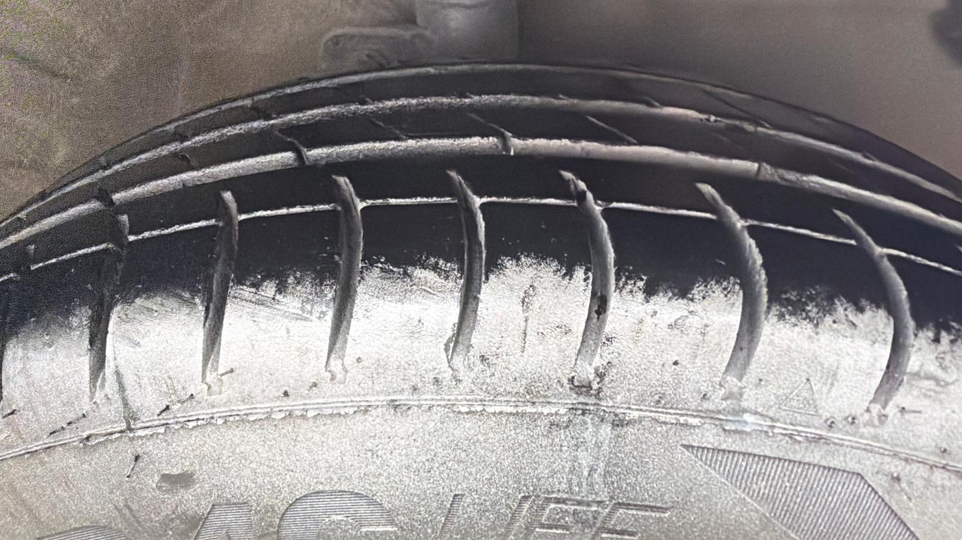 2016 Maruti Celerio VXI, Petrol, Manual, 31,606 km, Right Front Tyre Tread