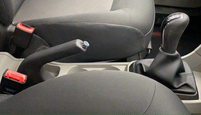 2018 Tata Tiago XE 1.2 REVOTRON, Petrol, Manual, 16,619 km, Gear Lever