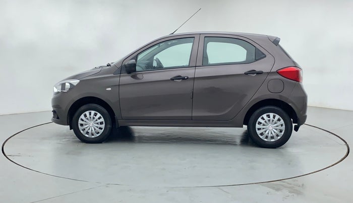 2018 Tata Tiago XE 1.2 REVOTRON, Petrol, Manual, 16,619 km, Left Side View