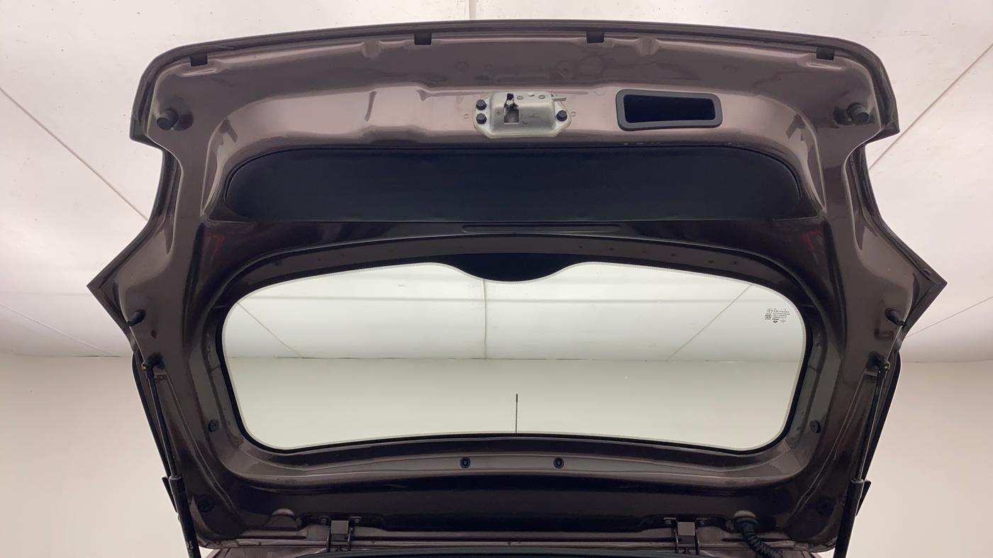 2018 Tata Tiago XE 1.2 REVOTRON, Petrol, Manual, 16,619 km, Boot Door Open