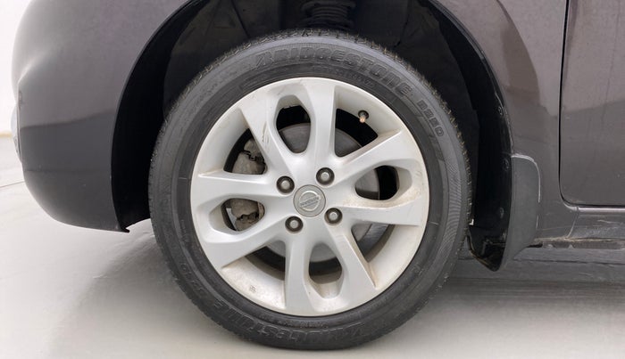 2018 Nissan Micra XV CVT, Petrol, Automatic, 32,674 km, Left Front Wheel