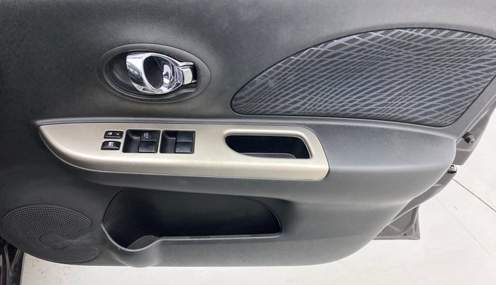 2018 Nissan Micra XV CVT, Petrol, Automatic, 32,674 km, Driver Side Door Panels Control