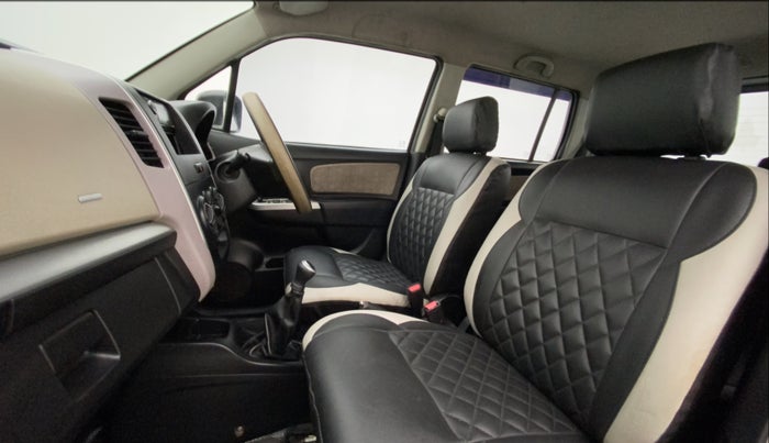 2013 Maruti Wagon R 1.0 VXI, Petrol, Manual, 58,112 km, Right Side Front Door Cabin